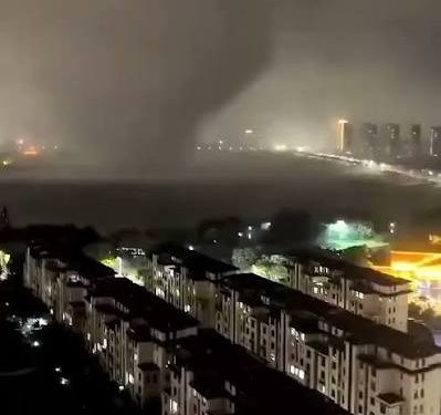 Ocho personas mueren durante tormentas en el centro de China