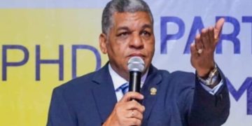 Presidente del PHD respalda reforma policial y propone un Código de Ética para fortalecer la seguridad ciudadana