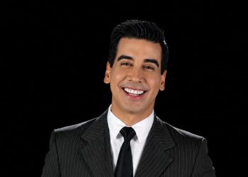 Manuel Meccariello regresa al teatro dominicano con la obra La Cresta, de Marina Frías