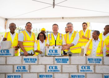 Inician construcción nuevo CCR Barahona; MIVHED avanza con ocho de los 10 centros proyectados a nivel nacional en el 2026