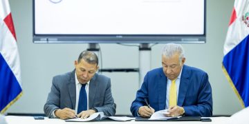Ministerio Administrativo de la Presidencia y el CNCS suscriben acuerdo para fortalecer la transformación digital del Estado
