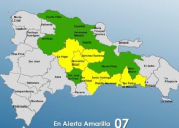 COE coloca 7 demarcaciones en alerta amarilla y 8 en verde por vaguada y onda tropical