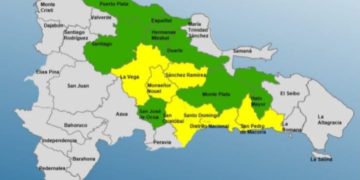 COE coloca 7 demarcaciones en alerta amarilla y 8 en verde por vaguada y onda tropical