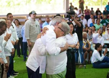 Abinader desarrollará jornada de inauguraciones de obras en Samaná este fin de semana