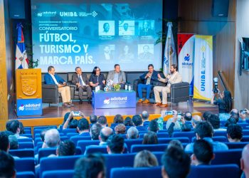 El fútbol entra en la conversación del desarrollo: líderes nacionales destacan su potencial para transformar el turismo y fortalecer la Marca País