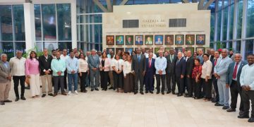 UASD incorpora retrato oficial de Editrudis Beltrán a su Galería de Exrectores