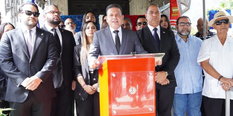 Reformistas destacan el legado de Joaquín Balaguer al conmemorarse el 24.º aniversario de su fallecimiento
