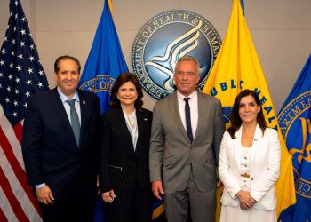 Vicepresidenta Peña y ministro Atallah fortalecen cooperación sanitaria con EE.UU. durante reunión con el secretario Robert F. Kennedy Jr.