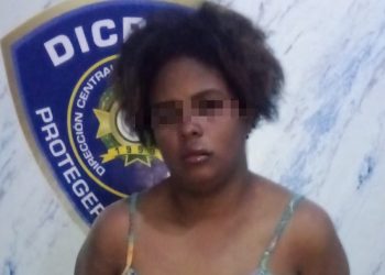 Policía Nacional apresa a mujer acusada de causar muerte de su pareja durante incidente en Los Guaricanos