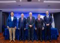 El economista Opinio Alvarez Betancourt presenta obra que recoge 40 años de pensamiento económico dominicano en la Universidad APEC