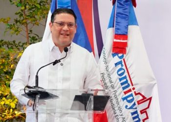 Gobierno supera RD$900 millones en créditos a microempresarios en este año