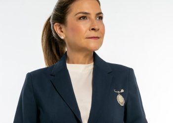 71 % de los ciudadanos valoran positivamente gestión de Carolina Mejía, según encuesta Sondeos
