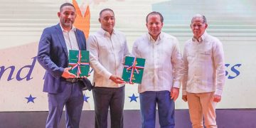 Ramón Ramírez "Manolito" presenta avances del Plan de Ordenamiento Territorial de Verón-Punta Cana con miras al 2035