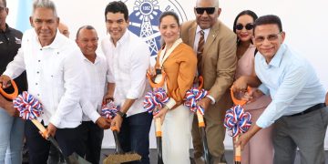 Wellington Arnaud da primer palazo para la construcción del acueducto Damajagua-Maizal, provincia Valverde