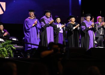 Atlantic University confirió a Roberto Fulcar el Doctorado Honoris Causa en Innovación por su liderazgo, visión y aportes transformadores a la educación y al desarrollo sostenible