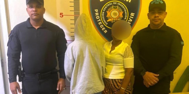 Localizan sana y salva a adolescente reportada como desaparecida en La Vega