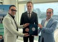 Consulado RD en Miami y Broward International University suscriben convenio educativo aportan 150 becas estudios superiores