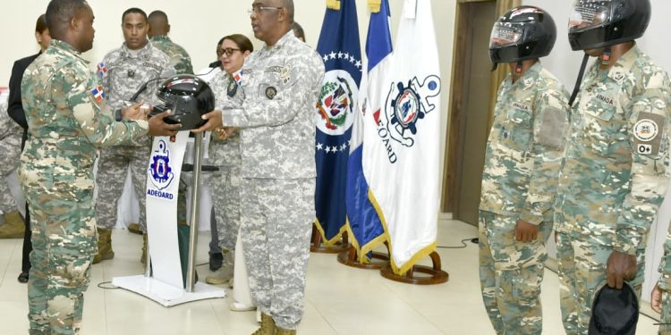 Armada de la República Dominicana fortalece la seguridad vial de su personal y la prevención de accidentes