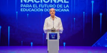 Presidente Abinader recibe informe de la Consulta Nacional sobre el Futuro de la Educación con aportes de más de 7,000 participantes