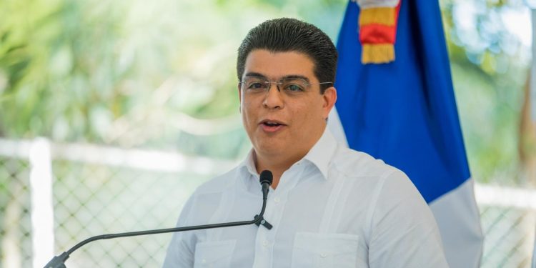 Fellito Suberví fortalece su liderazgo tras ser ratificado como presidente del PRM en la capital por las tres circunscripciones