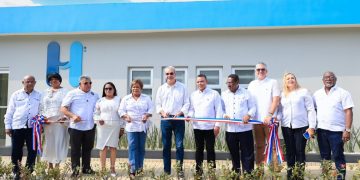 Abinader entrega remozado Hospital Municipal Hacienda Estrella tras más de 20 años
