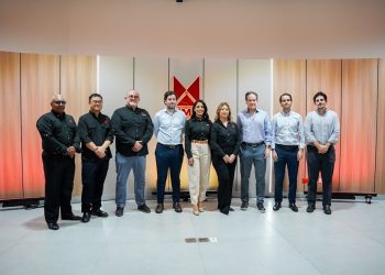 UCO, Autos Corripio, inaugura su nuevo showroom y presenta la nueva generación de camionetas JMC