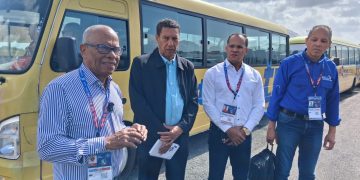Onéximo González dirige operaciones de traslado de atletas, colaboradores y voluntarios de los XXV Juegos Centroamericanos y del Caribe Santo Domingo 2026