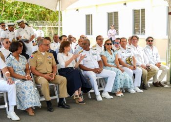 Vicepresidenta de la República inaugura destacamento naval de Bayahíbe y cinco casas veraniegas amuebladas para la familia naval