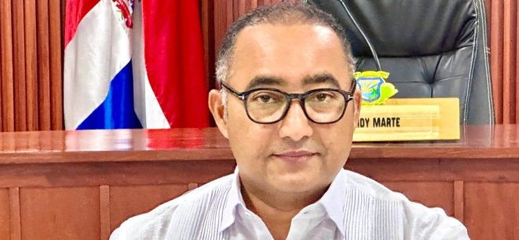 Ramón Ramírez "Manolito" garantiza que el Plan de Ordenamiento Territorial no perjudicará a ningún sector de Verón-Punta Cana