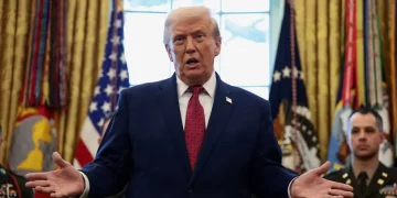 Trump asegura que Estados Unidos atacará "muy pronto" a un búnker nuclear iraní