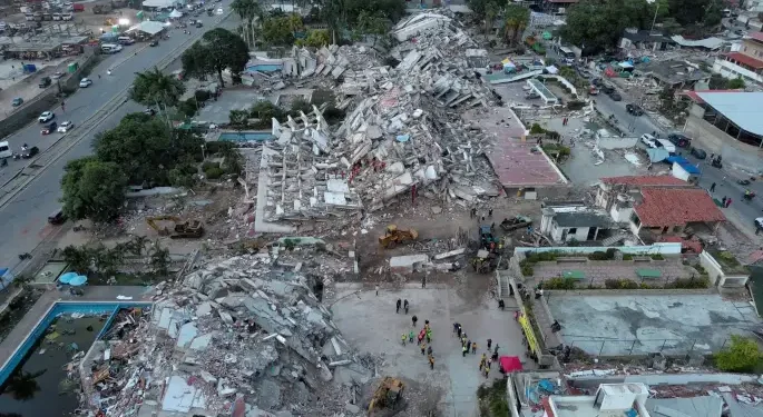 Se eleva a 2.595 los muertos y a 12.400 los heridos por el doble terremoto de Venezuela