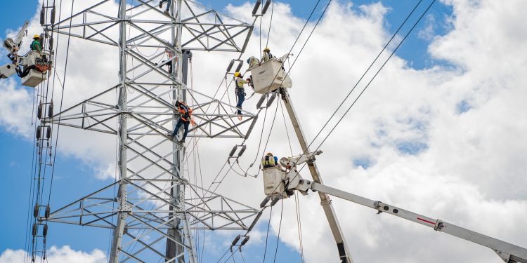 ETED anuncia interrupciones eléctricas temporales en varias provincias