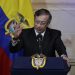 Petro se despide de las tribunas con llamado a una huelga general contra De la Espriella