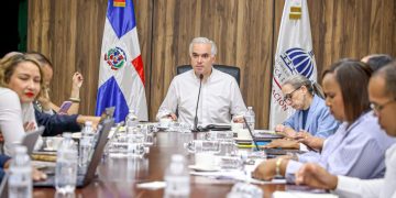 Minerd avanza con los preparativos del año escolar 2026-2027