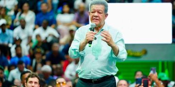 “Las multas se pagan con muerte: el gran retroceso del PRM”, asegura Leonel Fernández