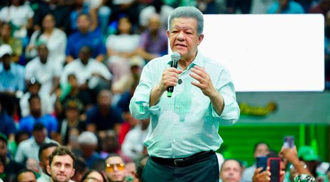 “Las multas se pagan con muerte: el gran retroceso del PRM”, asegura Leonel Fernández