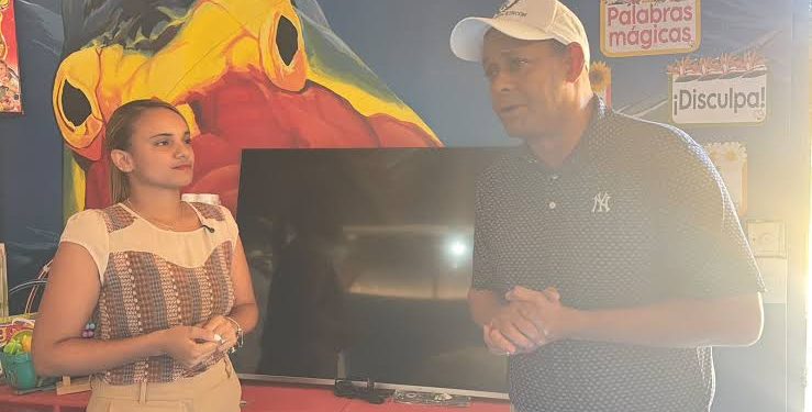 Fundación Rincón fortalece la educación inclusiva con la entrega de un televisor de 65 pulgadas al Aula de Apoyo del Centro Educativo Ondina Graciano