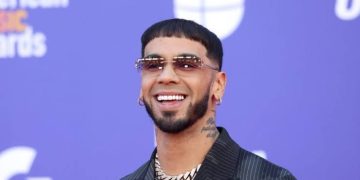 Anuel AA niega que el almacén donde hallaron premios sea de su propiedad