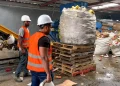 Incautan y destruyen casi 20 toneladas de alimentos vencidos y adulterados