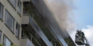 Al menos seis muertos en un incendio en un edificio residencial en Amberes (Bélgica)