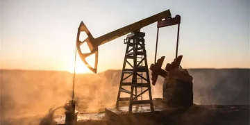 El petróleo de Texas sube casi un 2% ante aumento de ataques entre Irán y EE.UU.