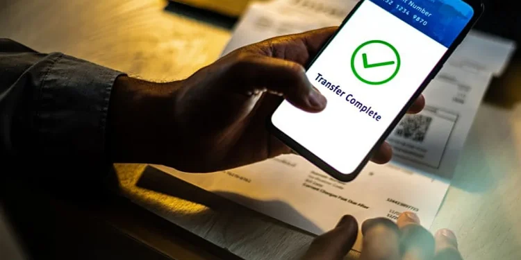 Desde este viernes aumenta el impuesto a cheques y transferencias electrónicas en RD