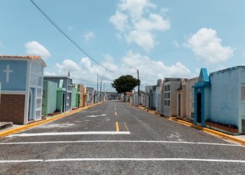 Alcaldía del Distrito Nacional reacondiciona cementerios por el Día de los Padres