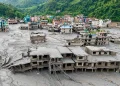 Las autoridades de Nepal elevan a 289 los muertos por la riada masiva