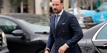 Haakon VIII es el nuevo rey de Noruega tras muerte de su padre