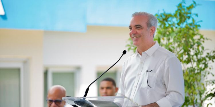Presidente Luis Abinader inaugurará obras de infraestructura vial y un techado este sábado en Independencia