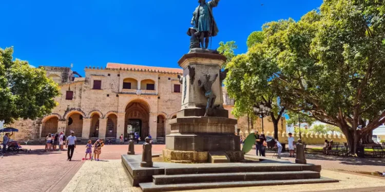 Hoy se cumplen 528 años de la fundación de la ciudad de Santo Domingo