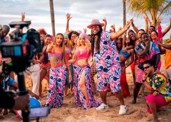 ¡Ya salió! DaniLeigh, Lennox, y La Insuperable estrenan "Island" el nuevo hit musical