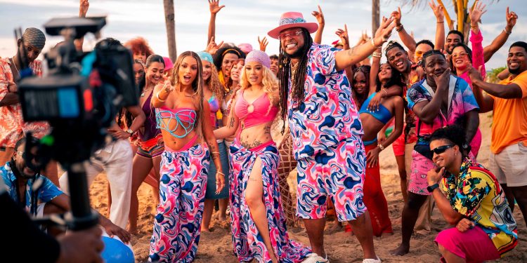 ¡Ya salió! DaniLeigh, Lennox, y La Insuperable estrenan "Island" el nuevo hit musical 