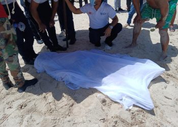 Adolescente de 15 años fallece por ahogamiento en playa Oasis de Juan Dolio